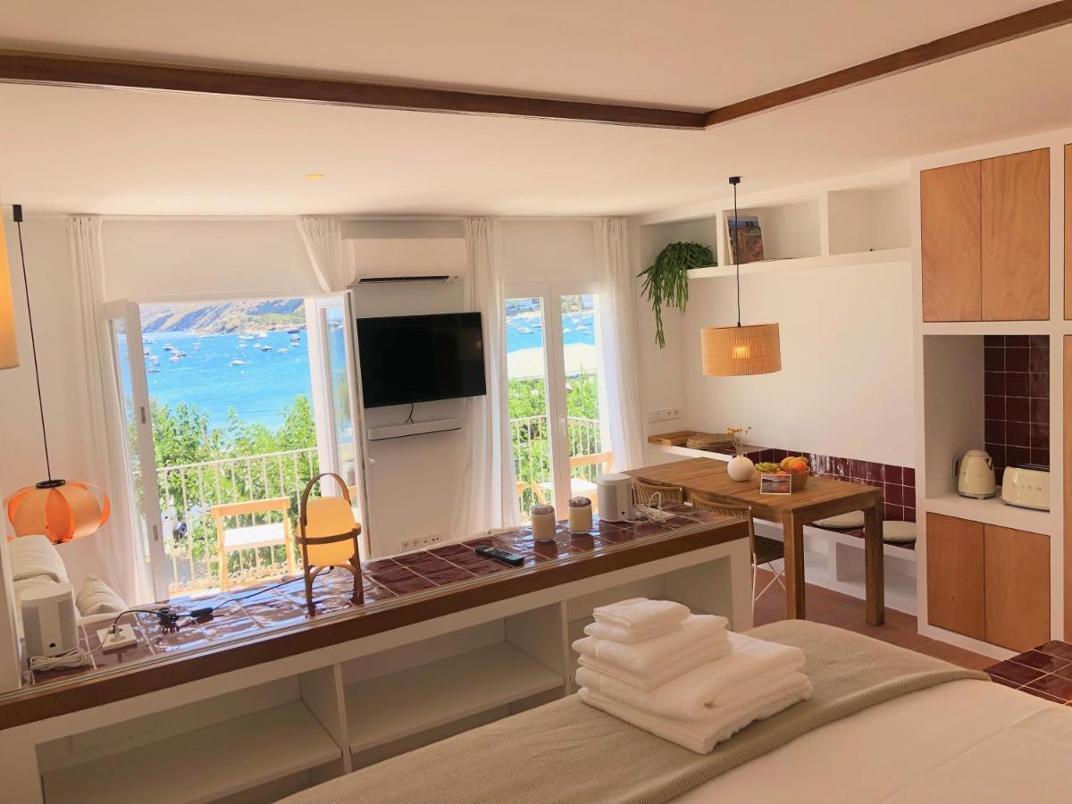 Beachfront Suite In Cadaques Center 외부 사진